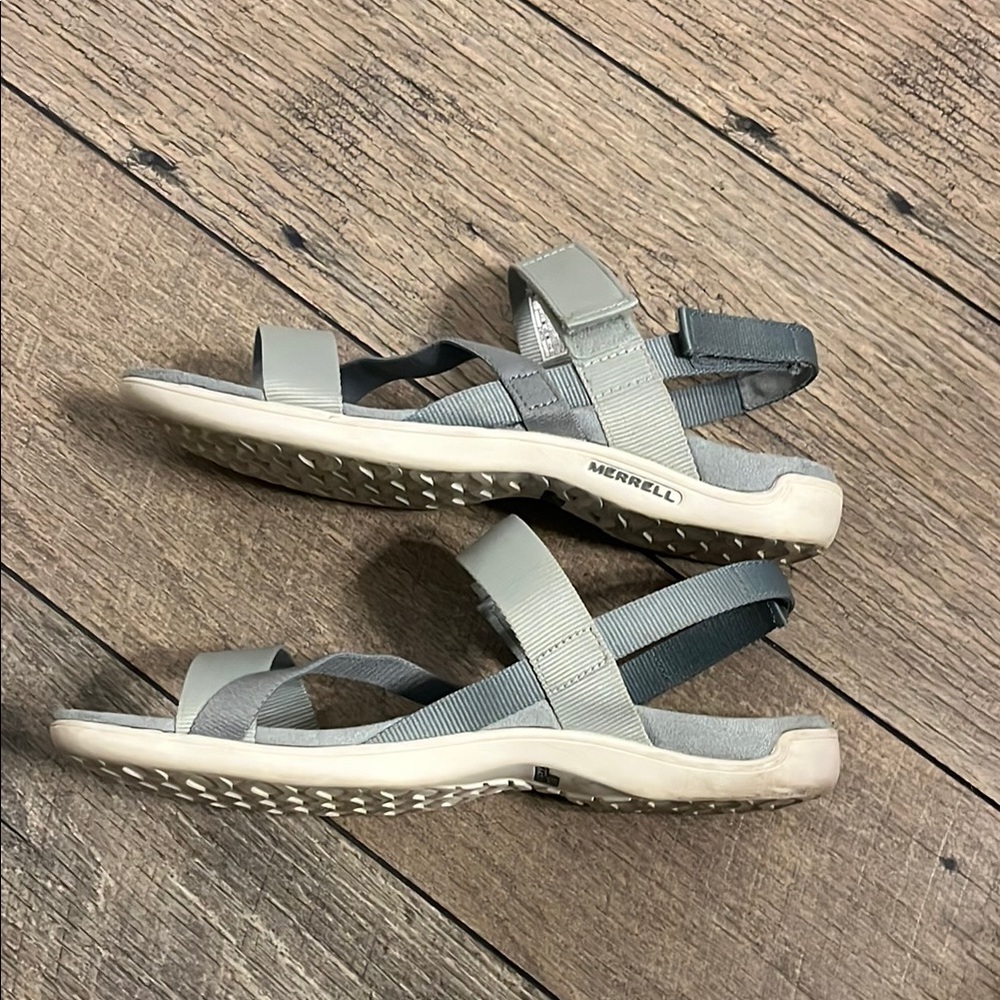 Merrell Gray Sandals with Cushioned Footbed and Sturdy Sole - Picture 8 of 10